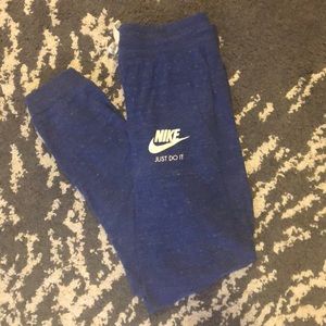 Nike jogger sweatpants